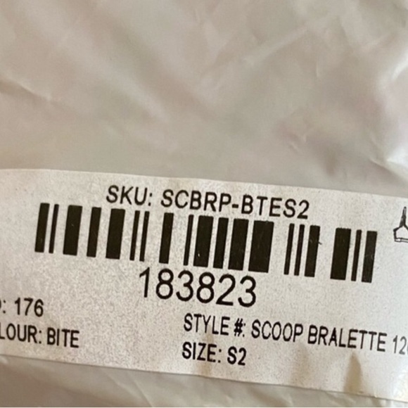 Parade Dream Fit Scoop Bralette in “Bite” Size 2 - Picture 4 of 6